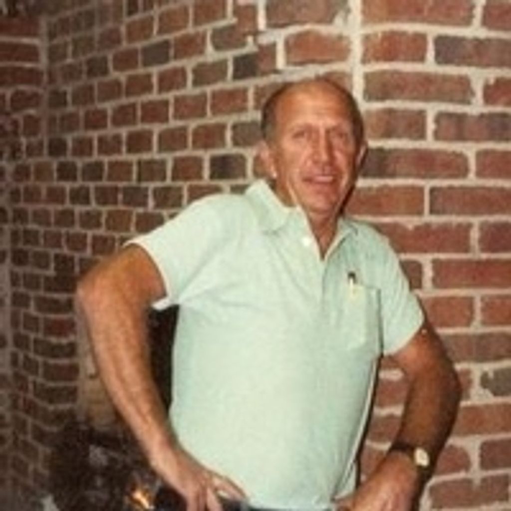 Robert Earl Crowder