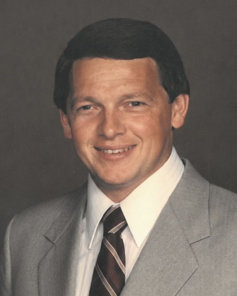 Larry "Mike" Hall Profile Photo