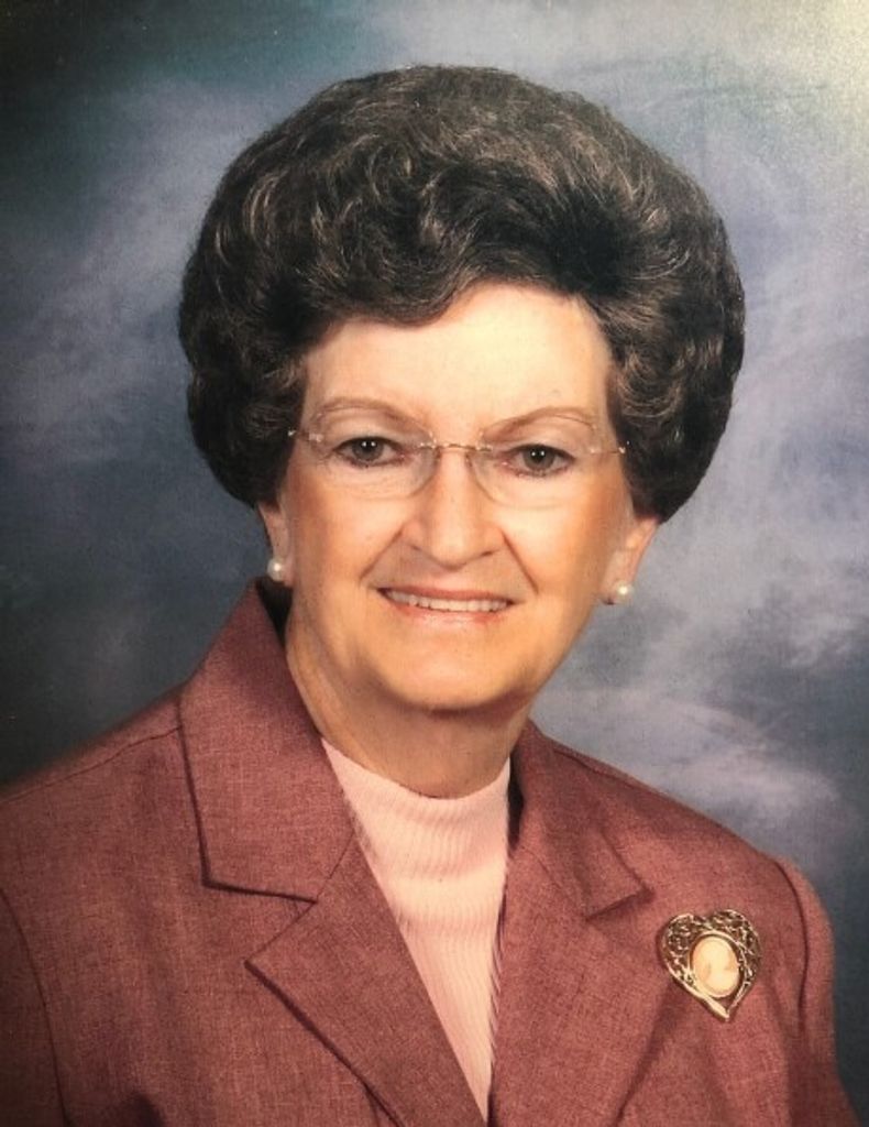 Carolyn (Brock)  Hall
