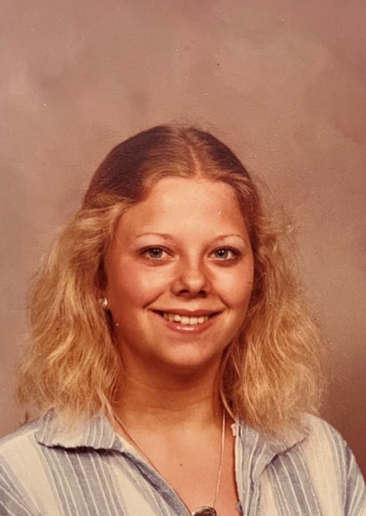 Tishi "Tish" M. (Davis)  Harbison