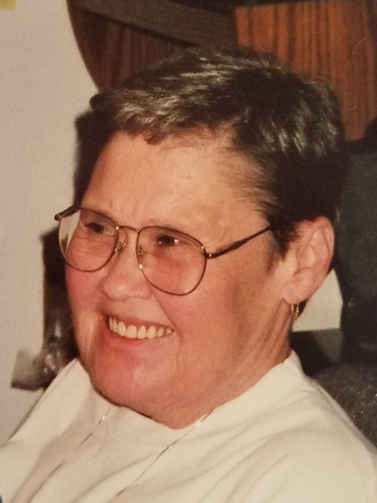 Joyce (Johnson)  Price Profile Photo