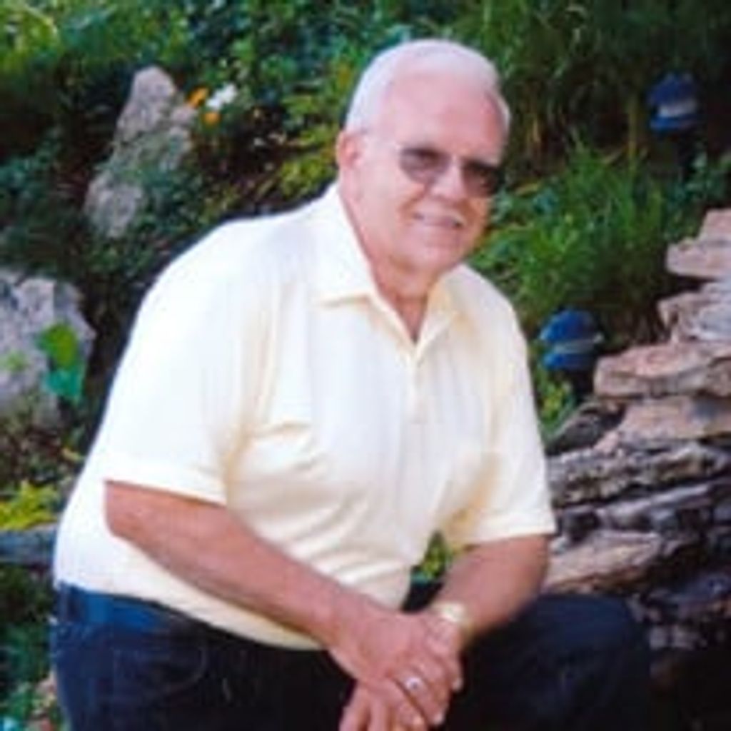 Dale  W. Gisewite