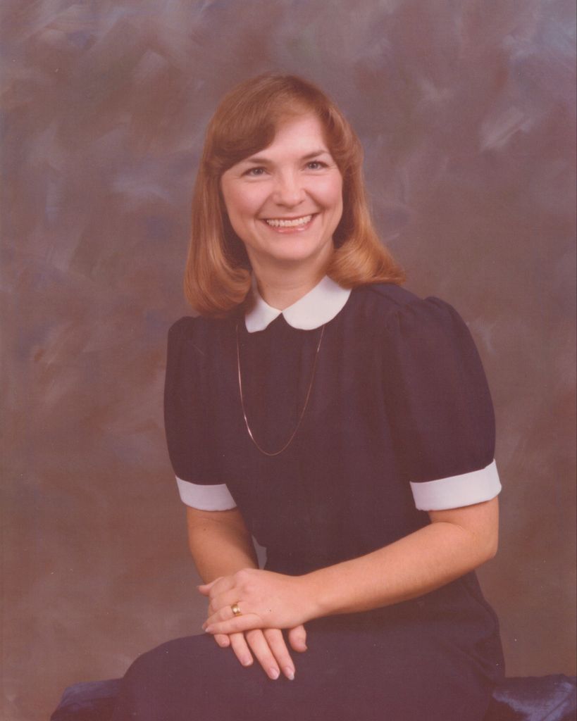 Carolyn Smith Profile Photo