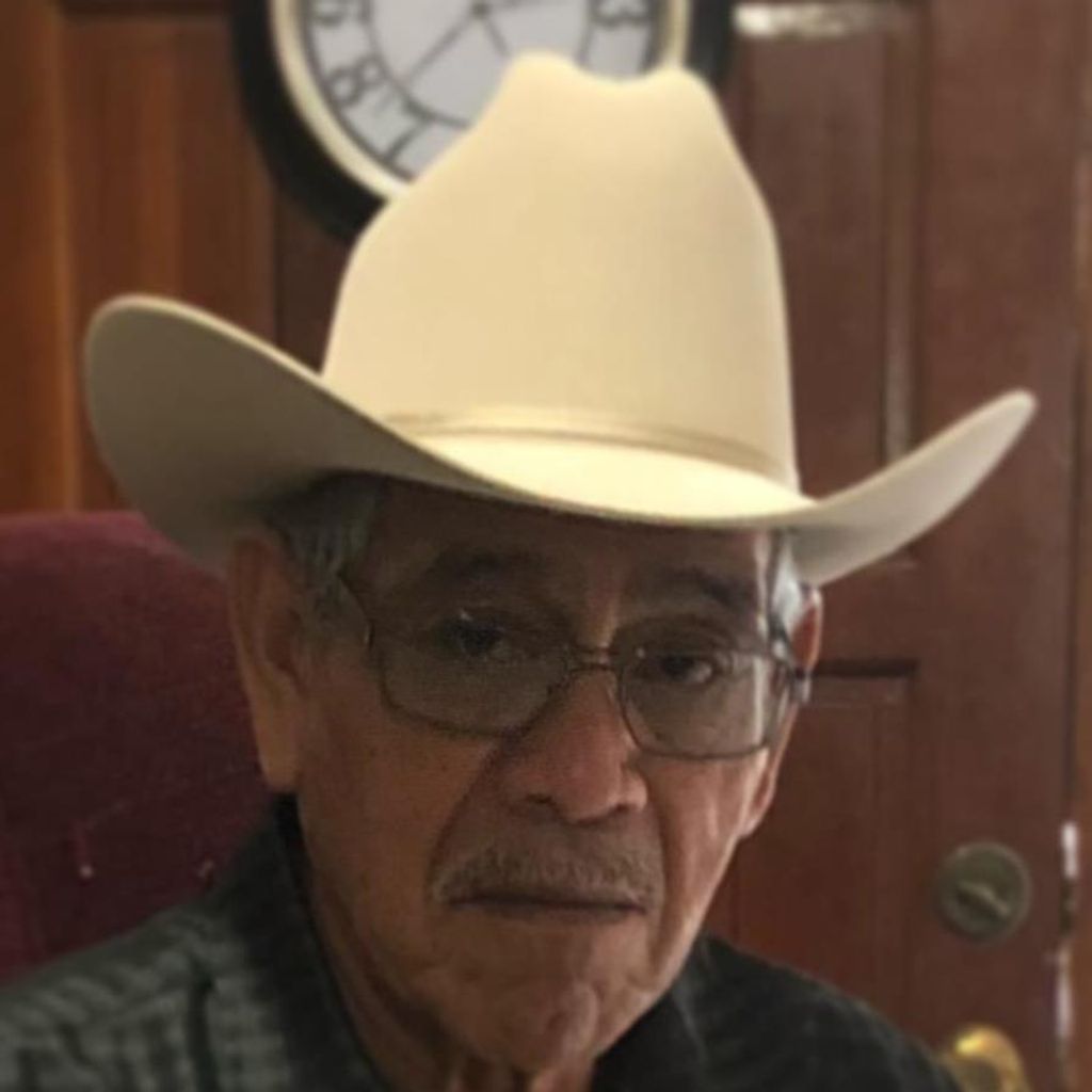 Pedro L. Carmona Profile Photo