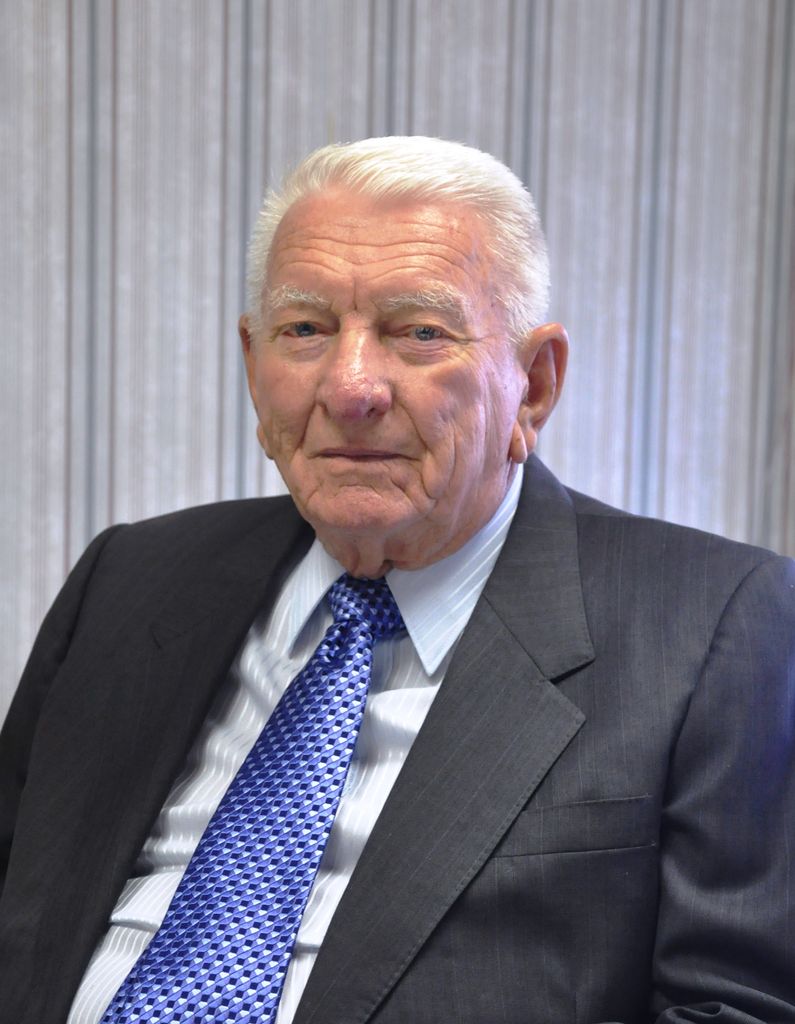Robert F. Hoeweler