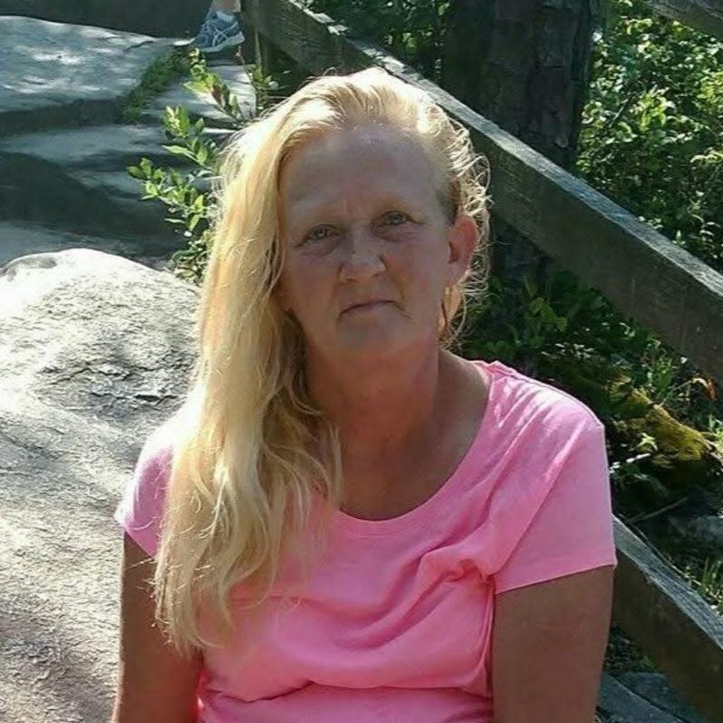 Sara Jane Edmondson Profile Photo
