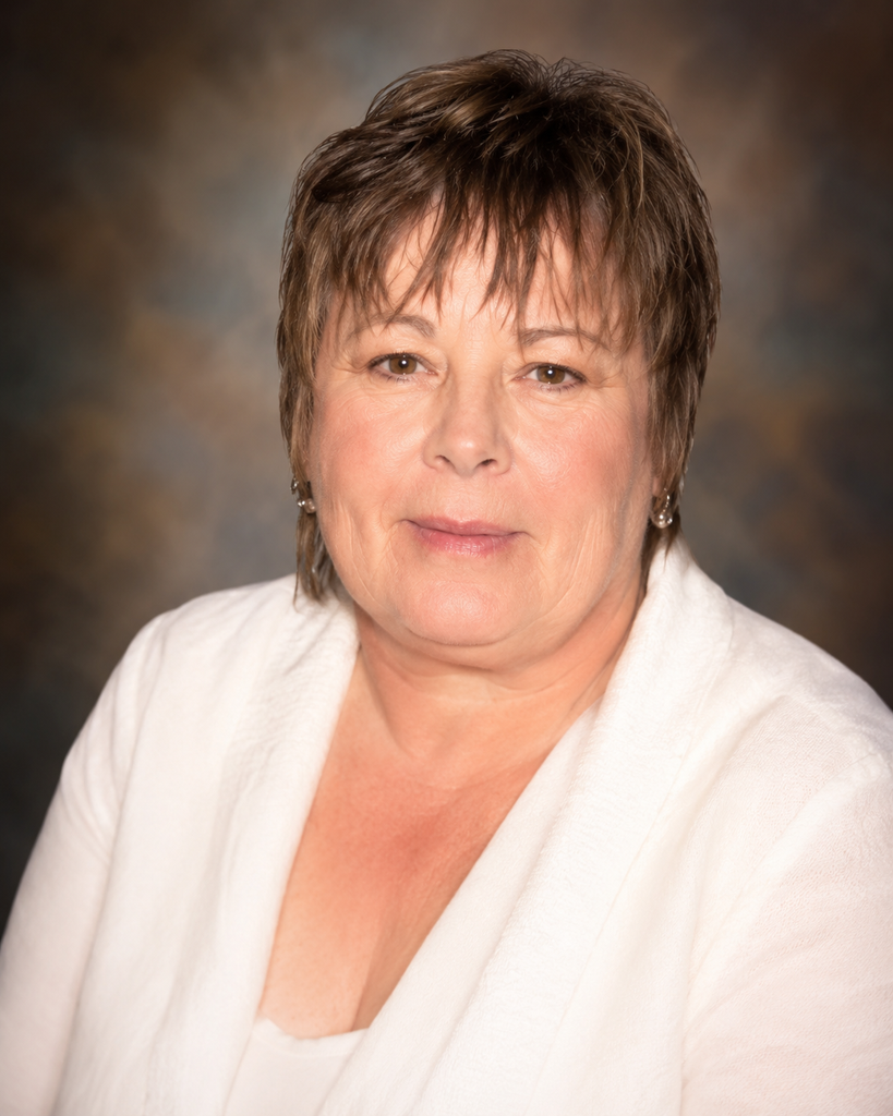 Judy Suzanne Overholt