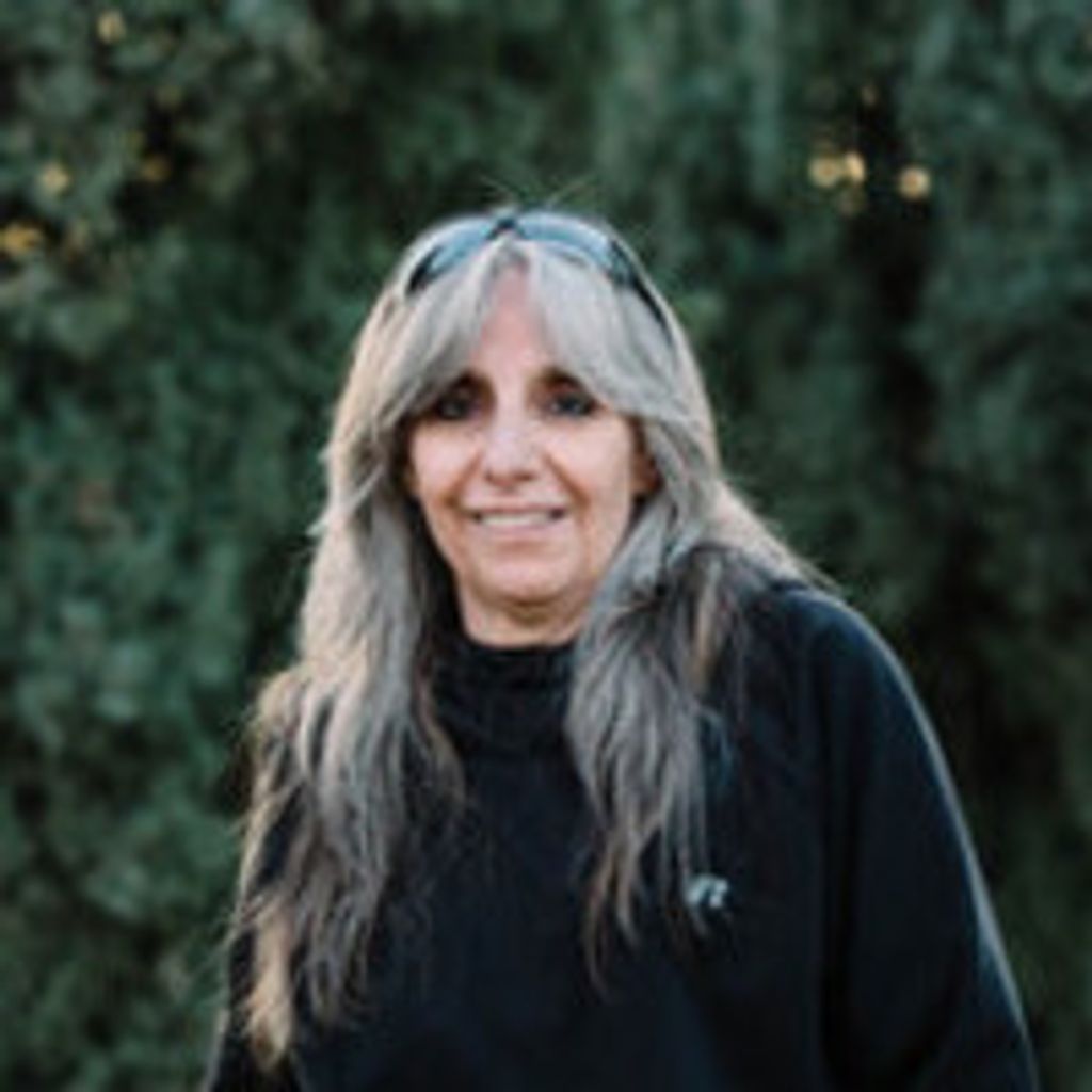Lori "Mom" Dee Marshall