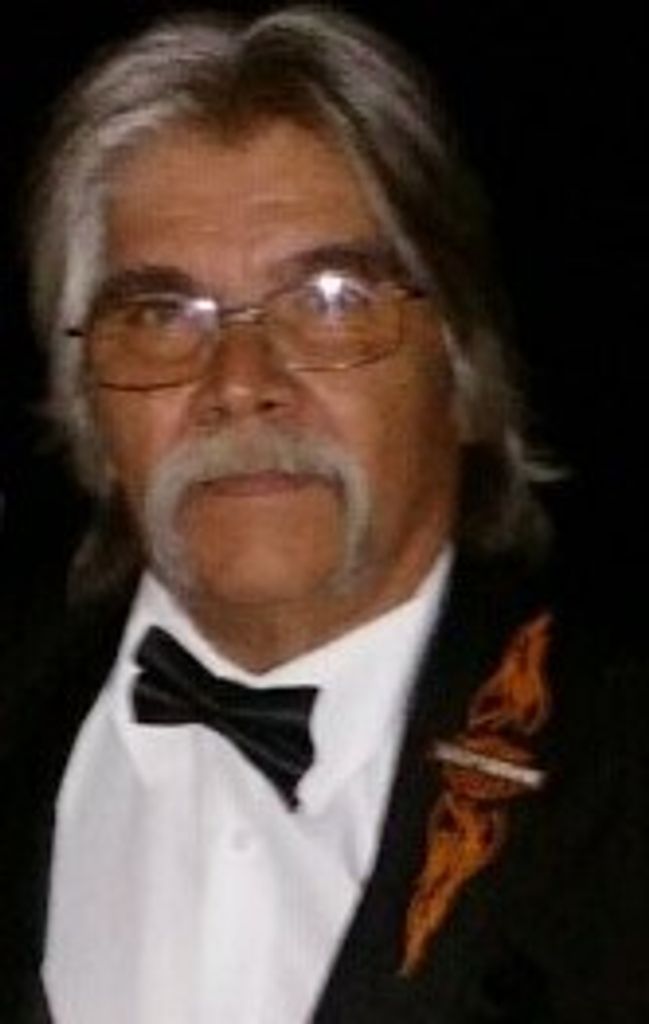 Oscar Felan Villarrial Profile Photo