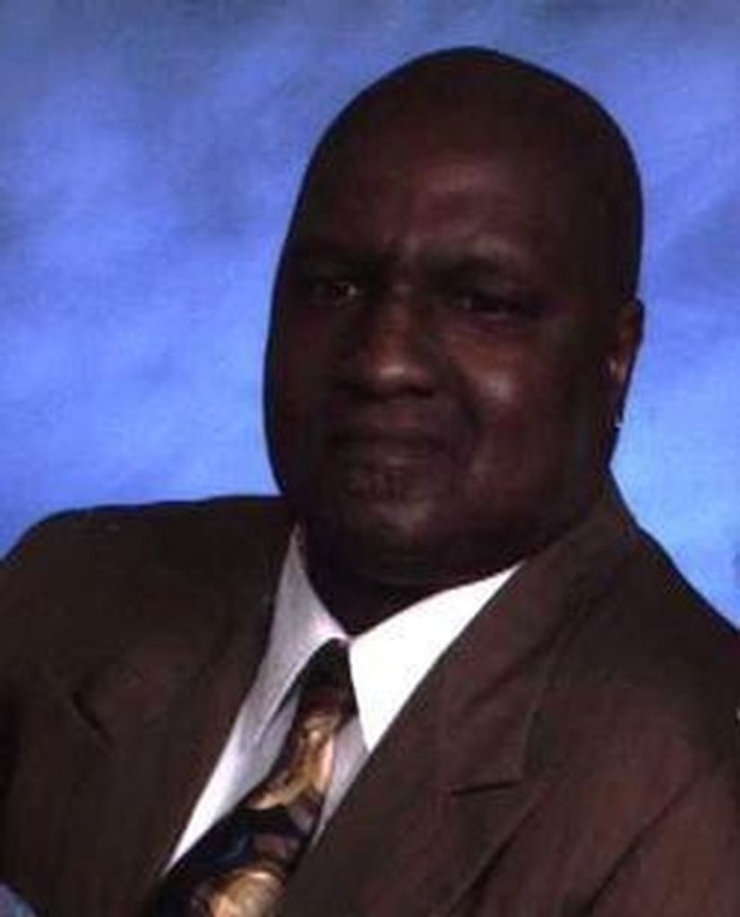 Tom Roberson, Jr. Profile Photo