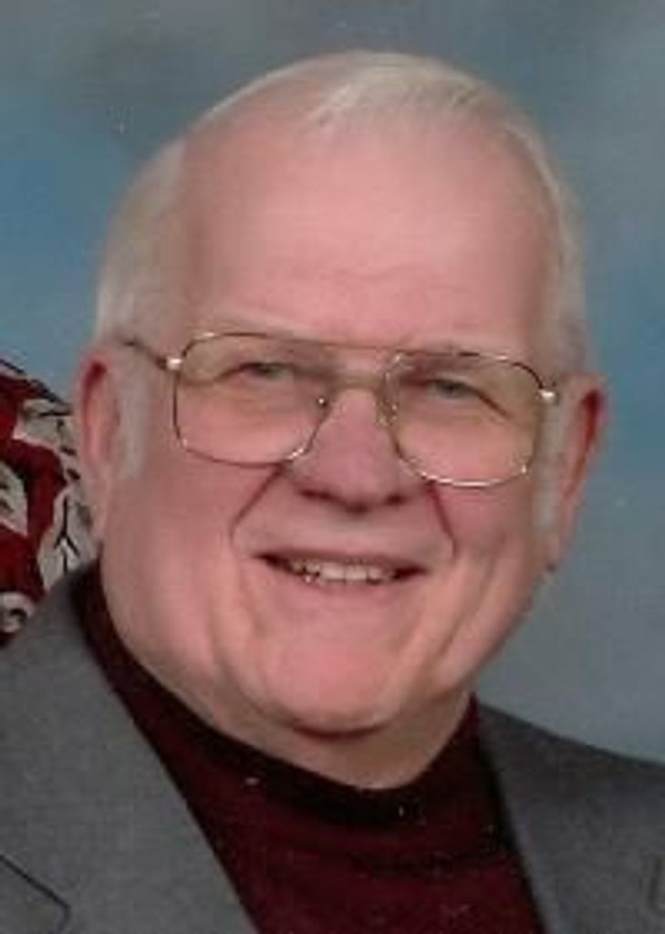 Edward Elmer Larson Profile Photo