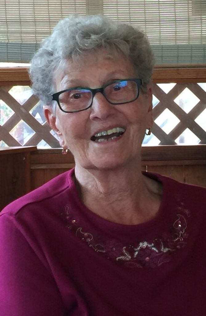 Gabriele "Elly" (Janak)  Dehart Profile Photo