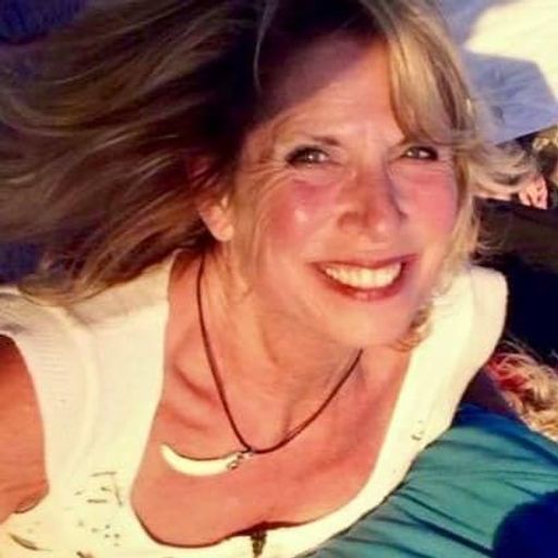 Angela Murray Profile Photo