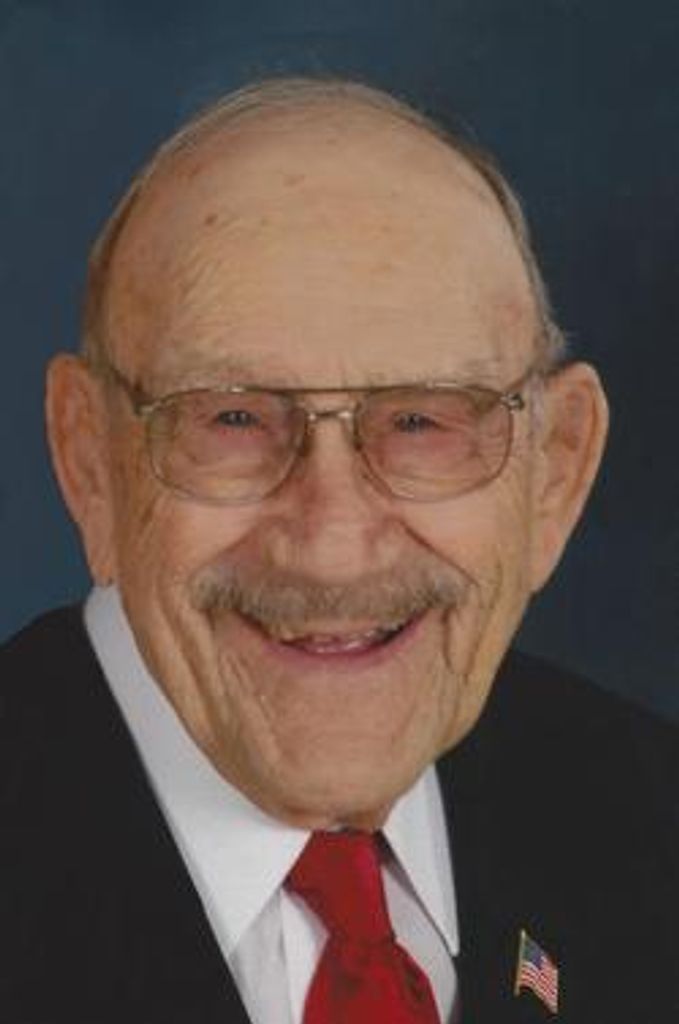 Lowell Russell Flora Profile Photo