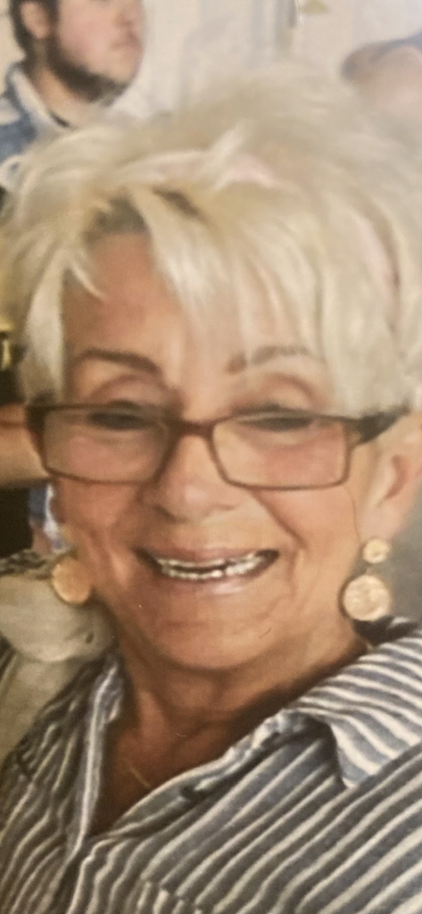 Andrea Mariani "Sissy" Freeborough Profile Photo