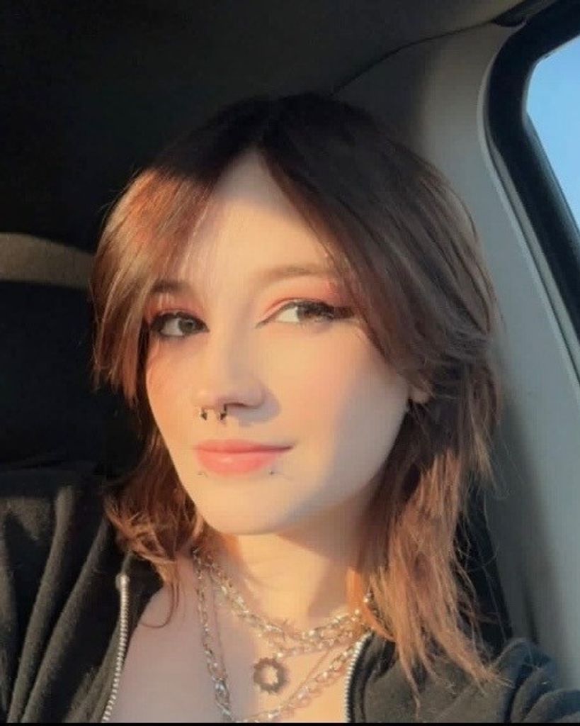 Jasmine Elizabeth Brown Profile Photo