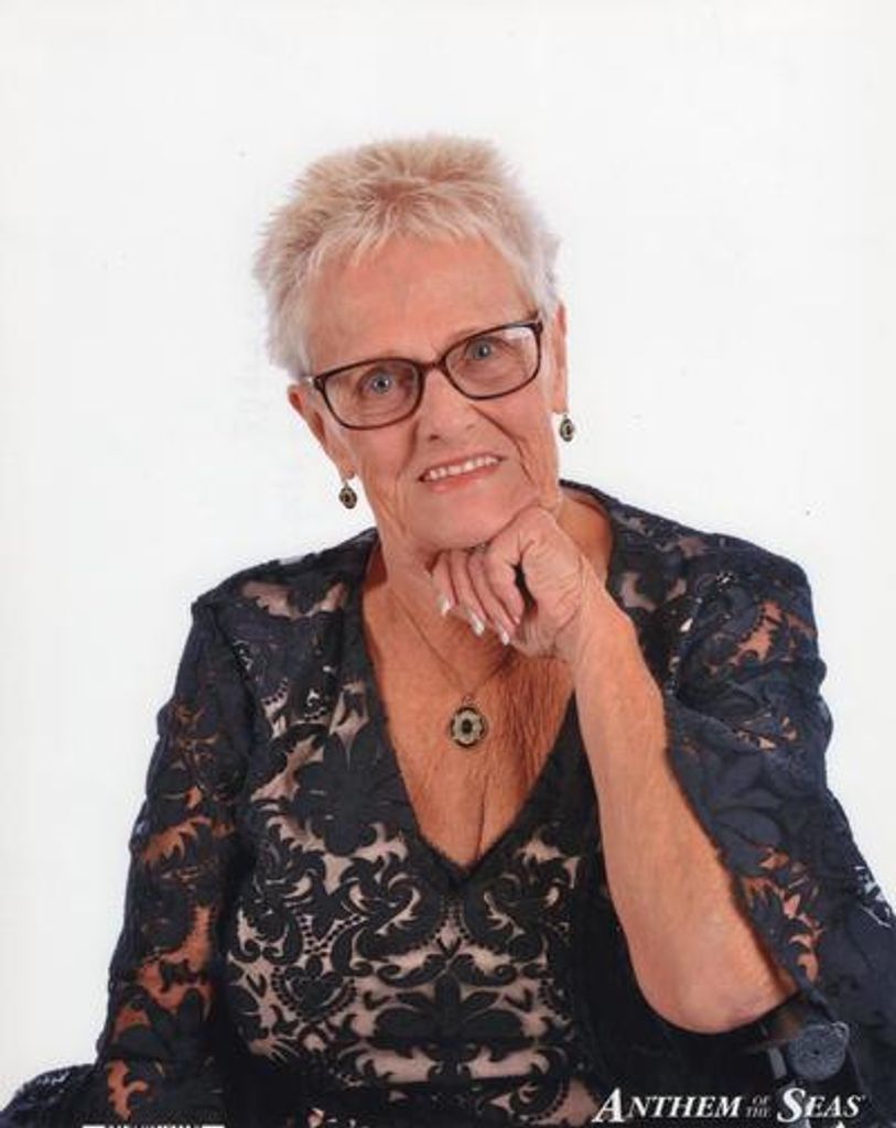 Florence Averella Profile Photo