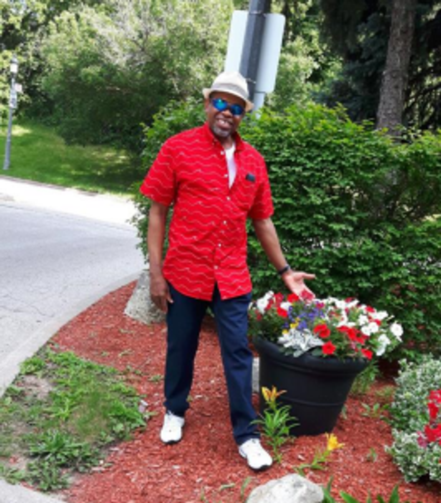 Ricardo  Hinds