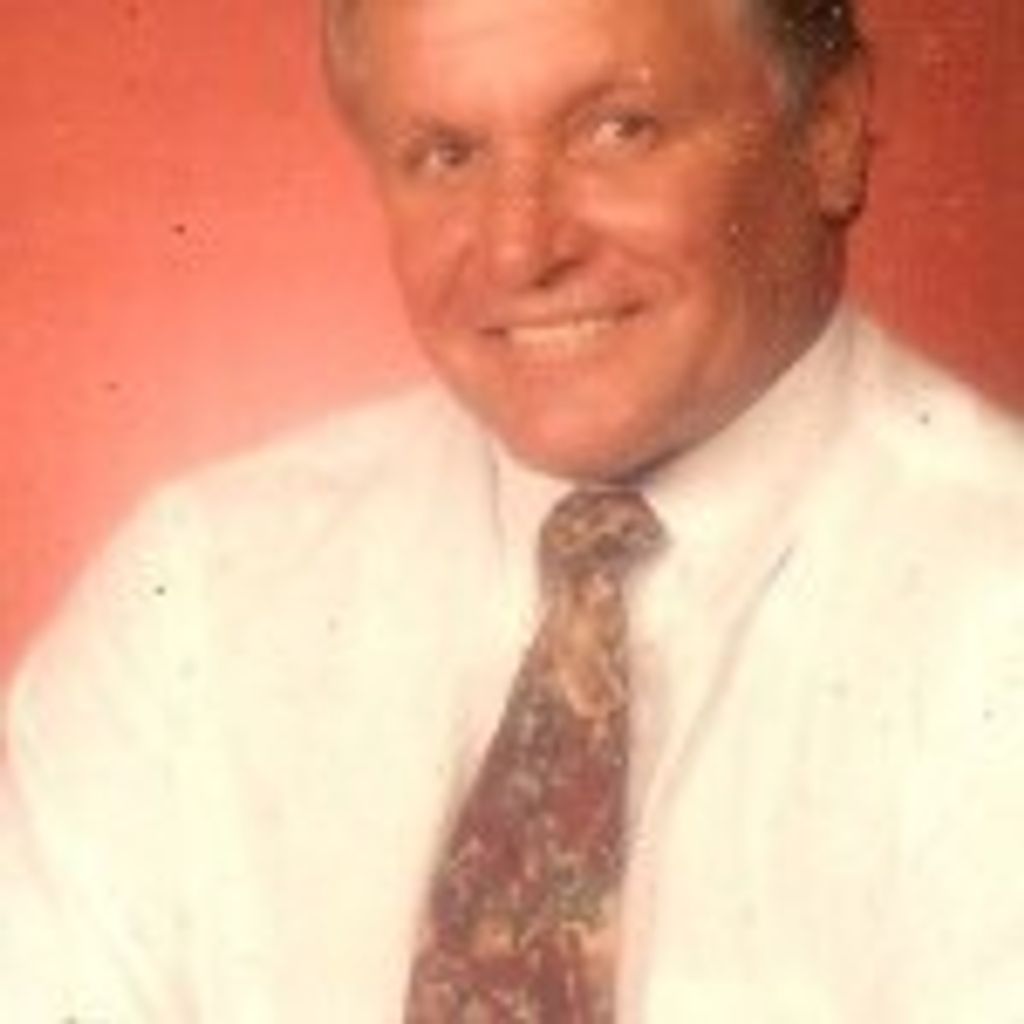 Erik White Maske Profile Photo