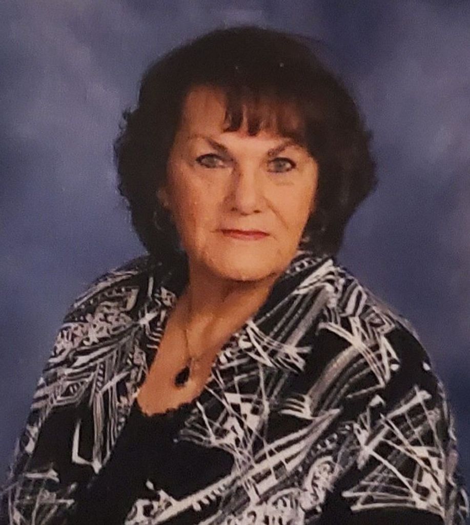 Bernice Helen "Bea" Skinner