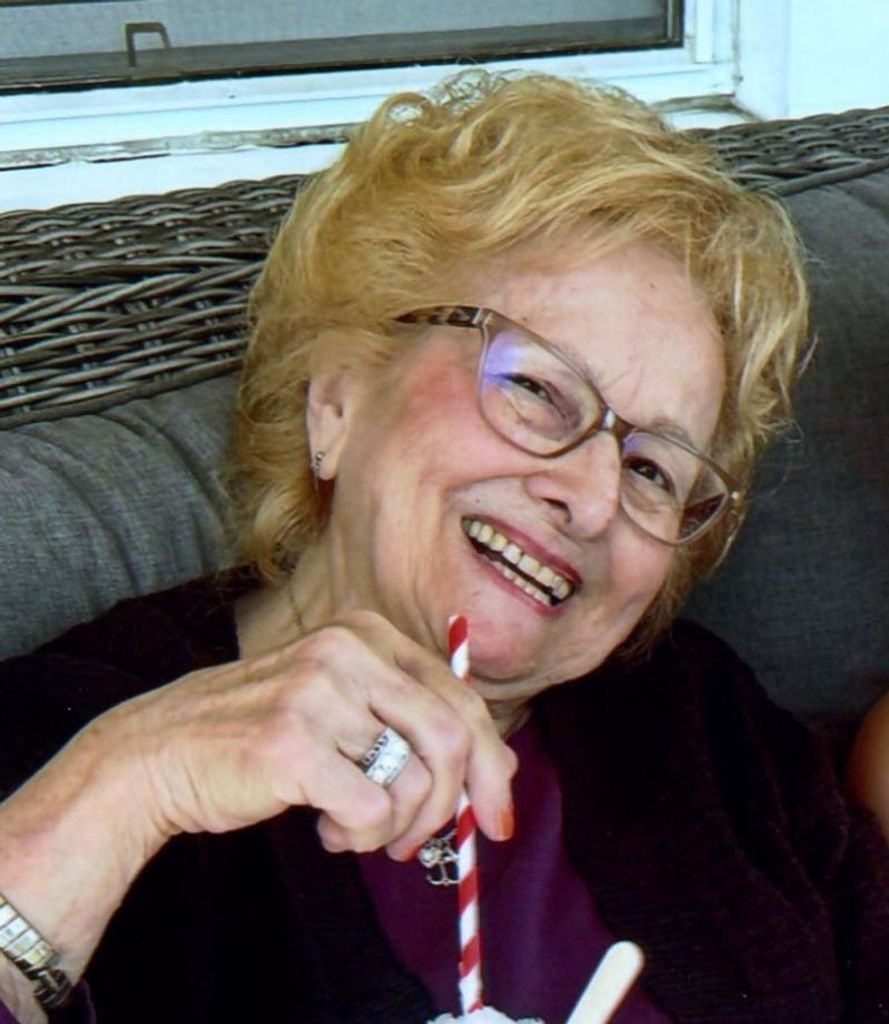 Carmela Barrett Profile Photo
