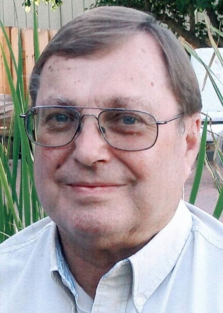 Stephen Lindsley Profile Photo