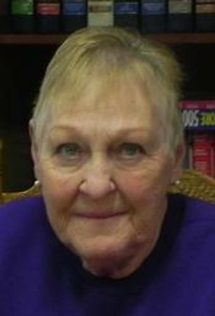 Loretta Quintero