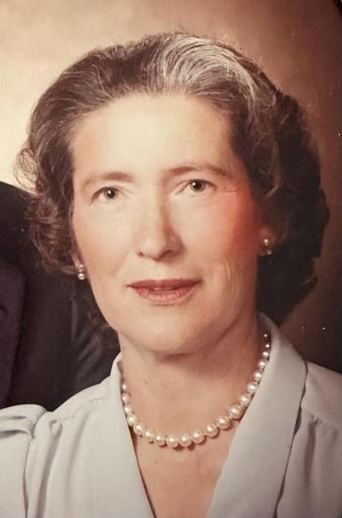 Piedad P Amezaga Profile Photo