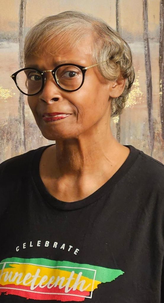 Ms. Juanita Garnell Lynn Profile Photo