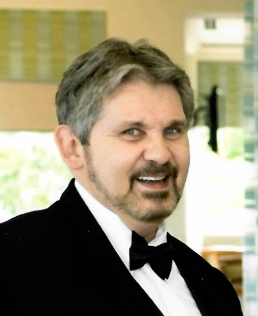 Angelo Santucci Profile Photo