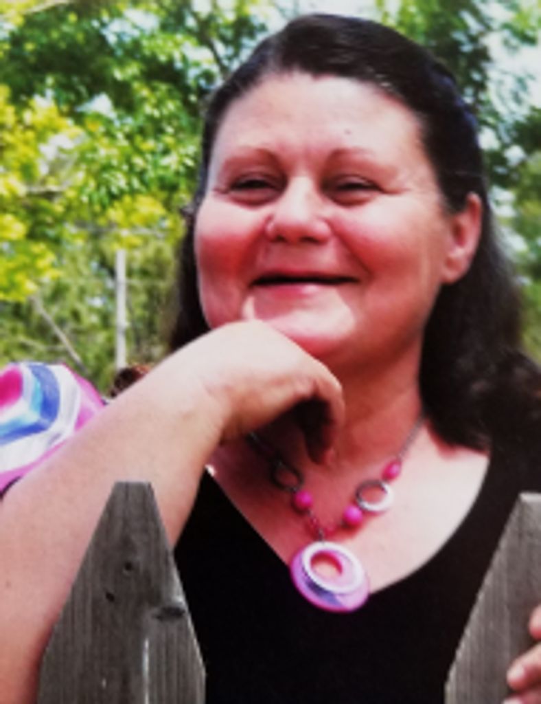 Beverly Lynn (Ladner)  Daniels
