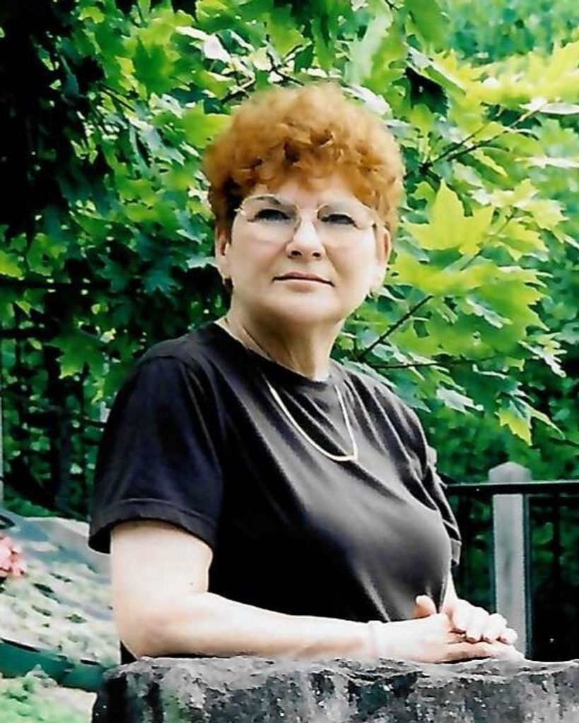 Carole Lorene Mitchell