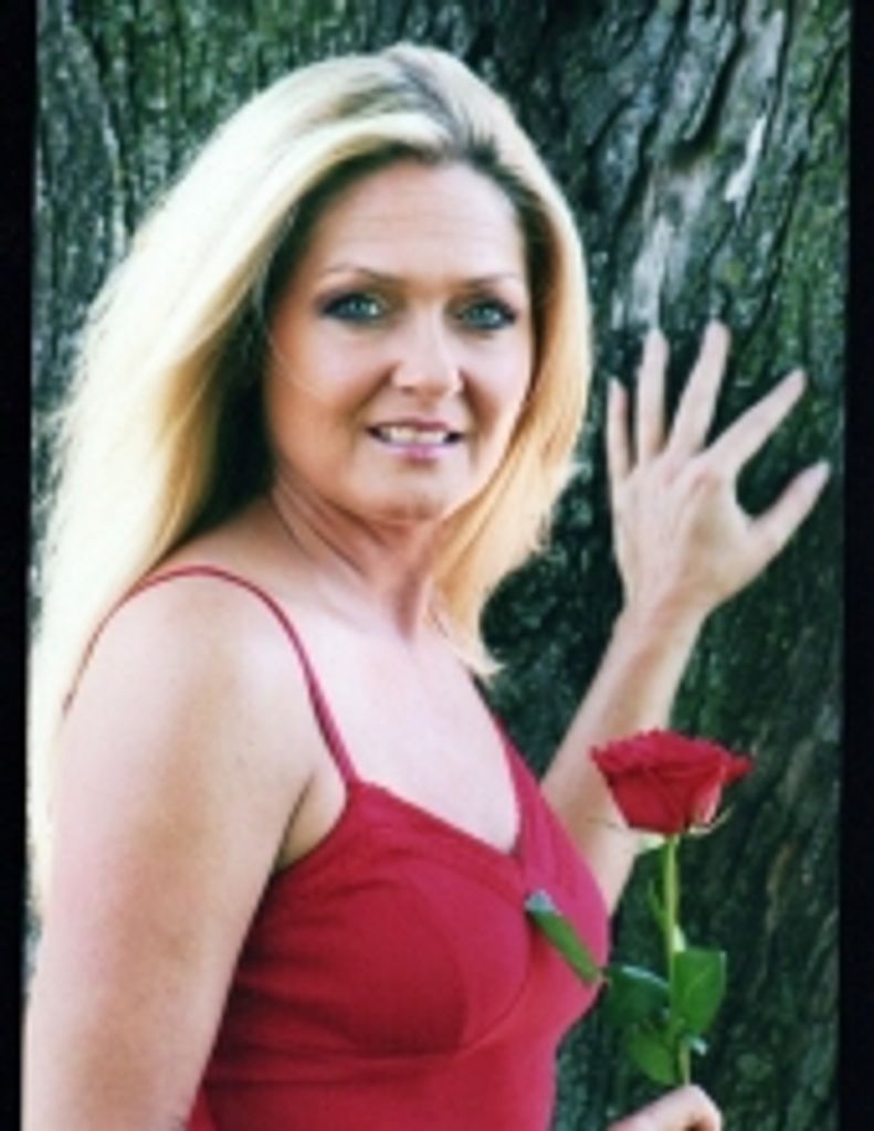 Rhonda Relaine Stange