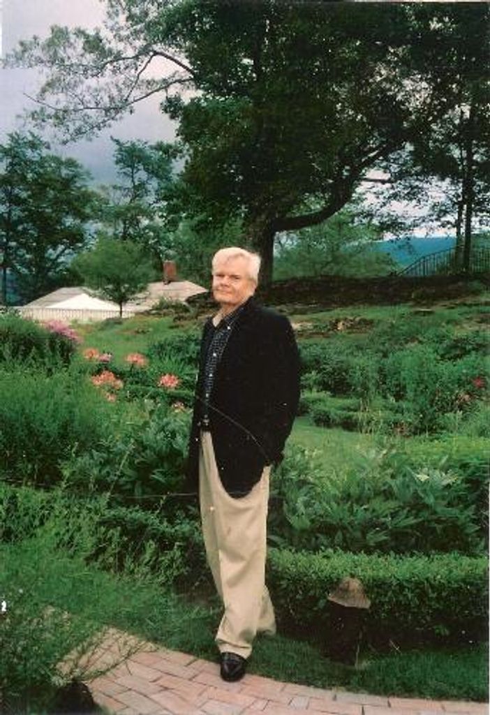 Gregory Sullwold Profile Photo