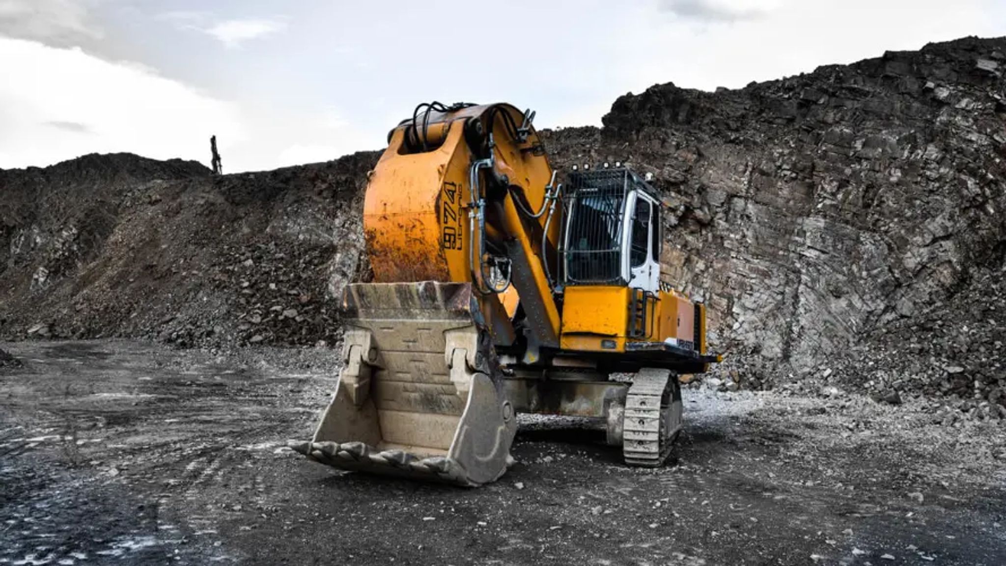 Cover for Robert "Gator" Wallace's Obituary