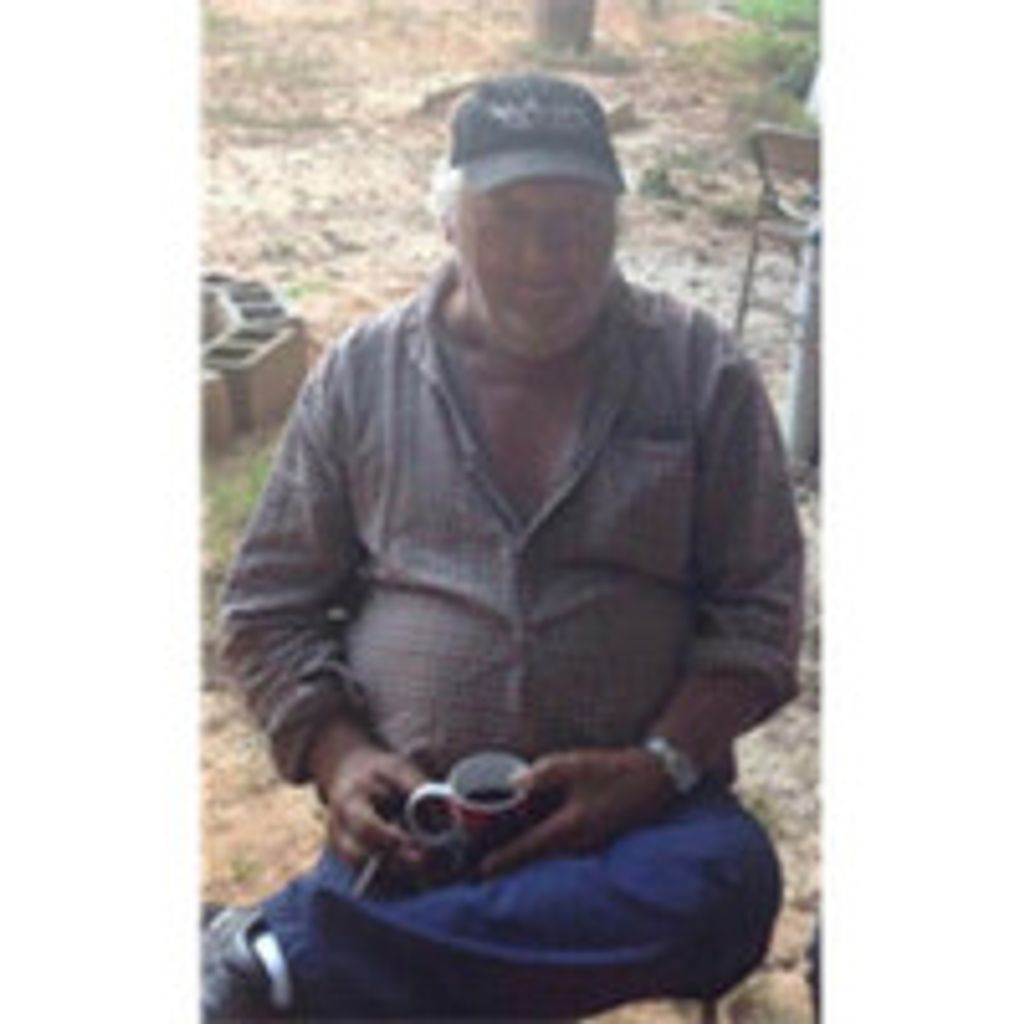 Robert "Tobe" Simmemon