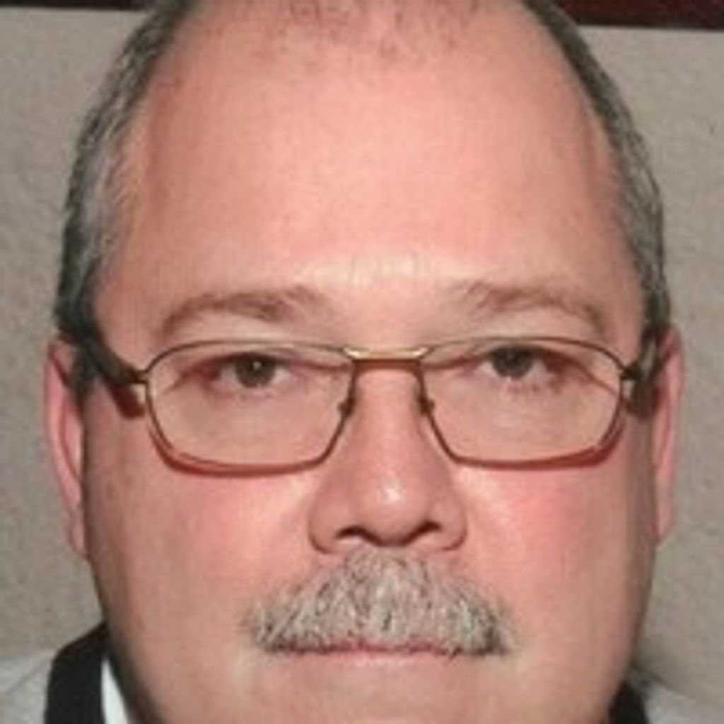 Robert J. Willoughby