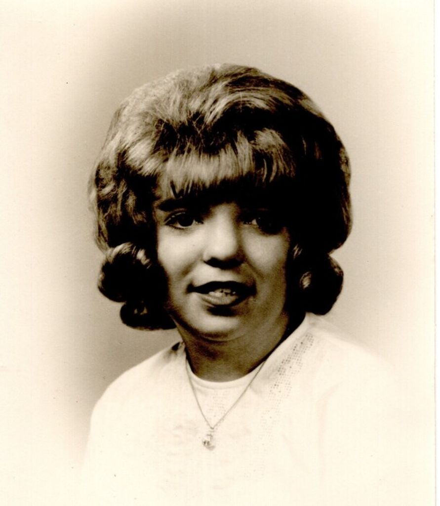 Ellen Peroski Profile Photo