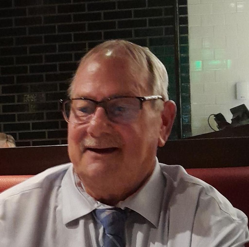 William Robert Kenyon, Jr. Profile Photo