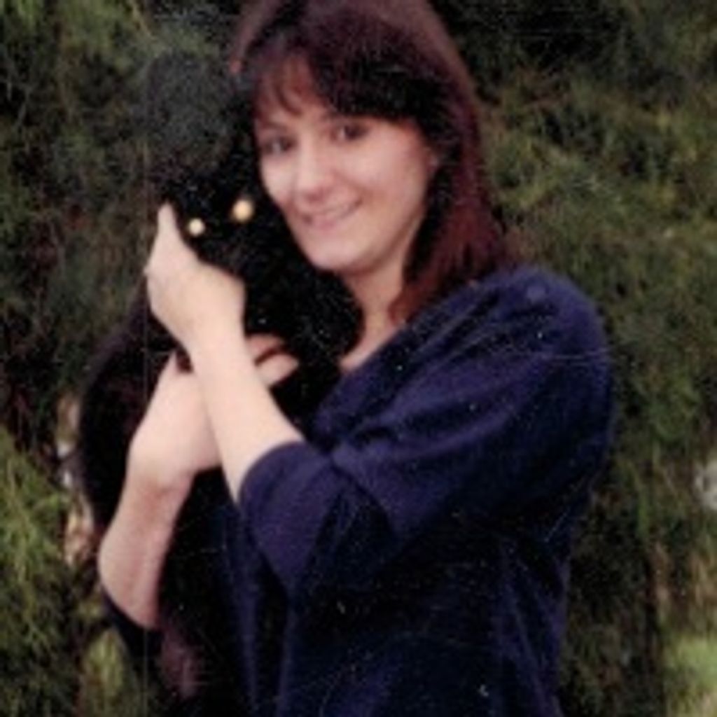 Jennifer J. Dement