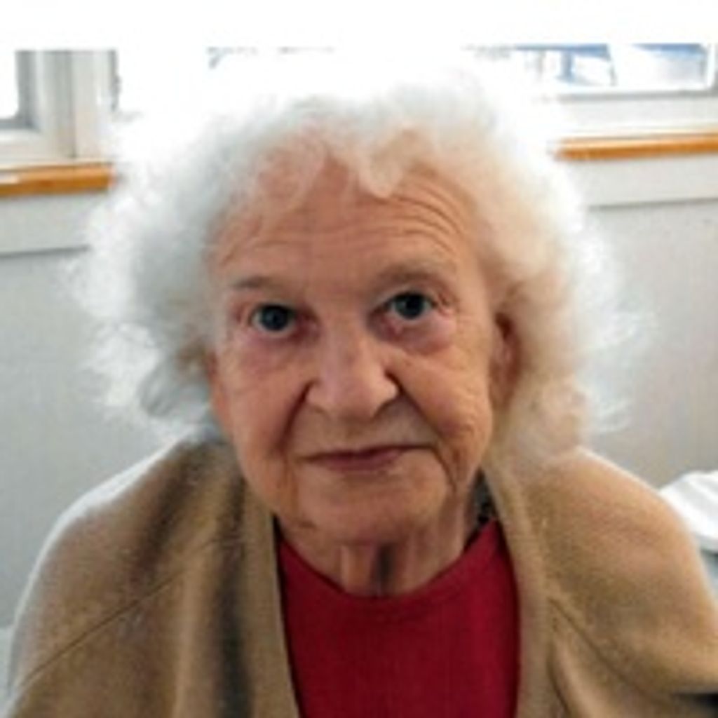 Shirley Darlene Estabrooks