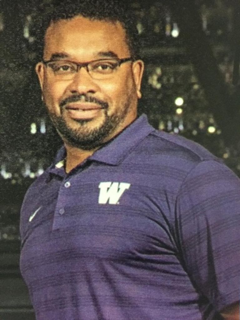 Roderick Jones Profile Photo