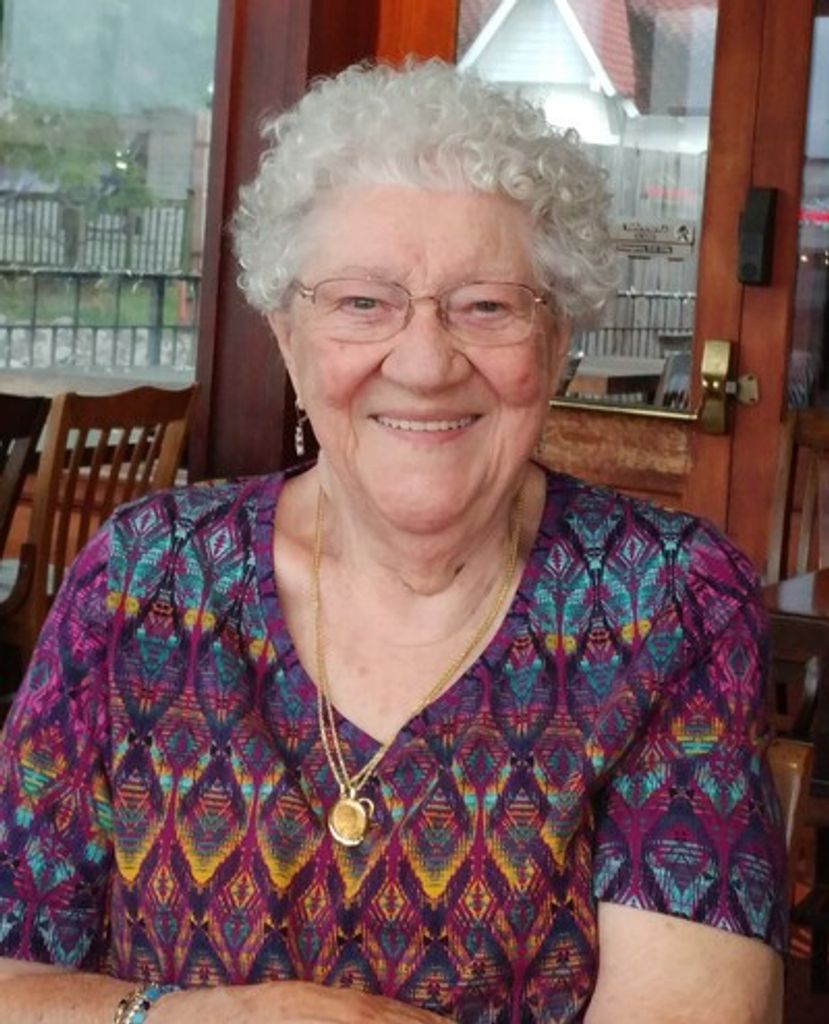 Mary Elizabeth Hufford Profile Photo