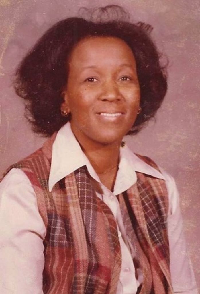 Maxine Jones Profile Photo