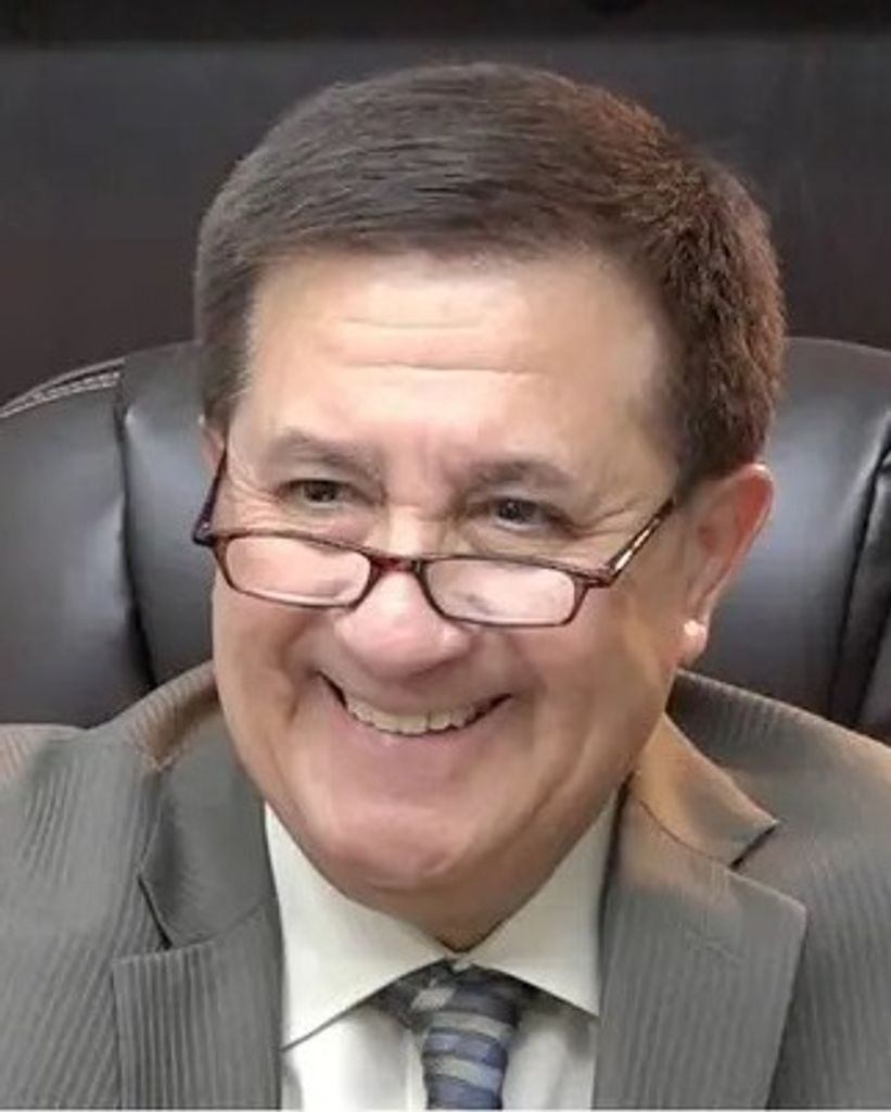 Dr. Jaime Moises Vasquez