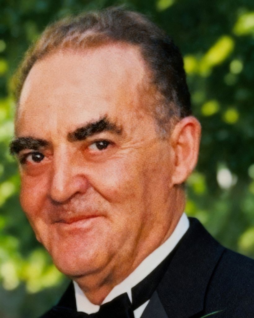Manuel Leal Profile Photo