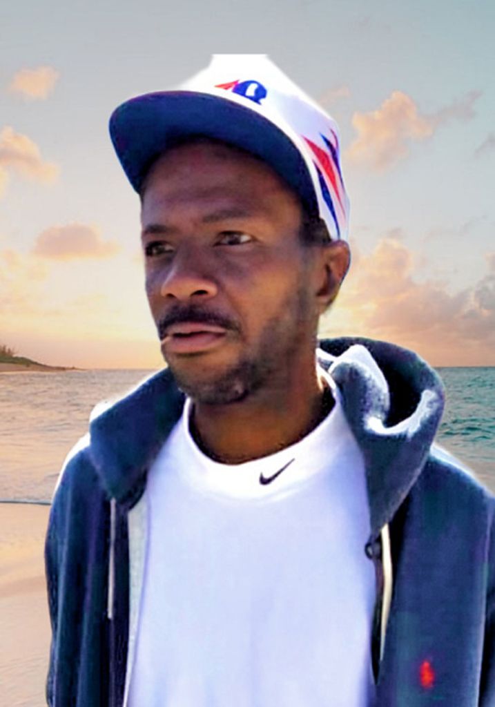 Lamont Gordon Profile Photo