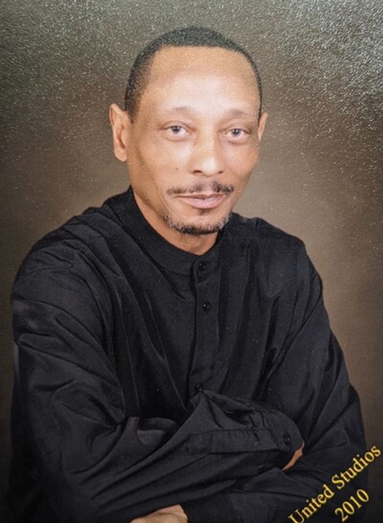 Mr. Wayne Elliot Lee