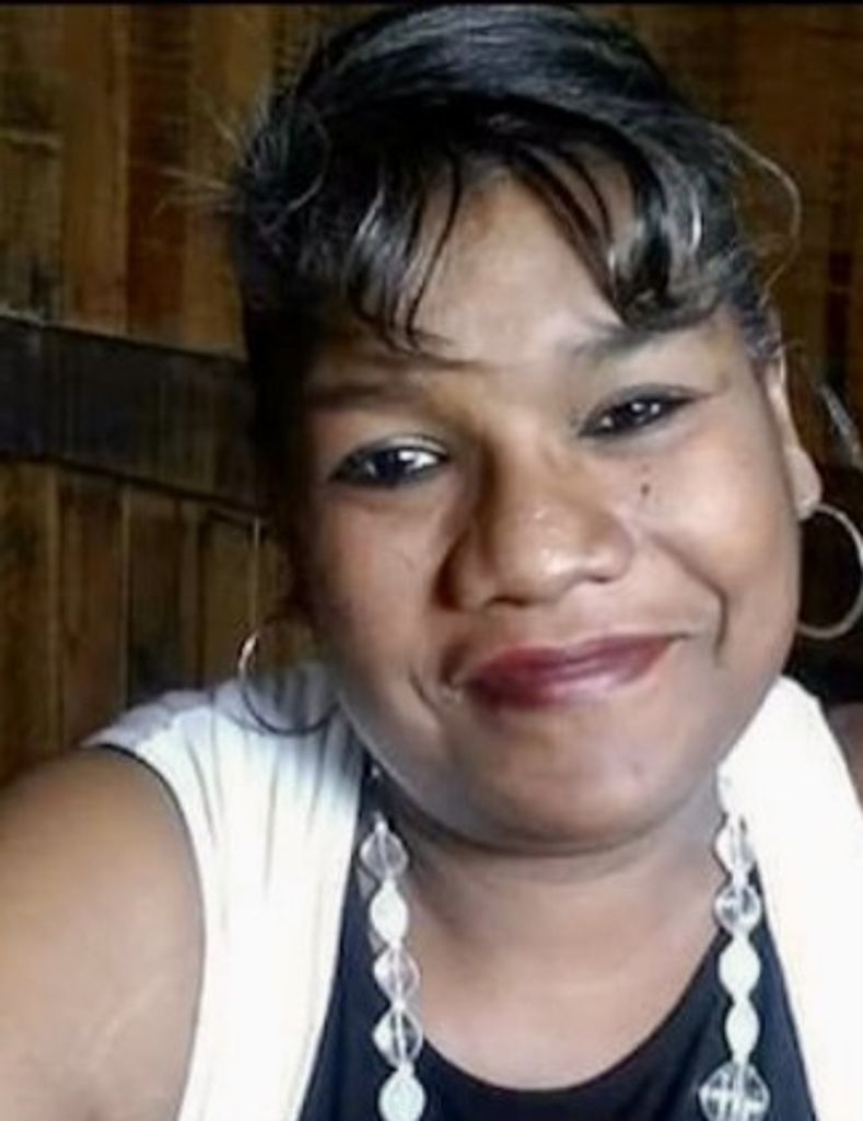 Linda Bates Profile Photo