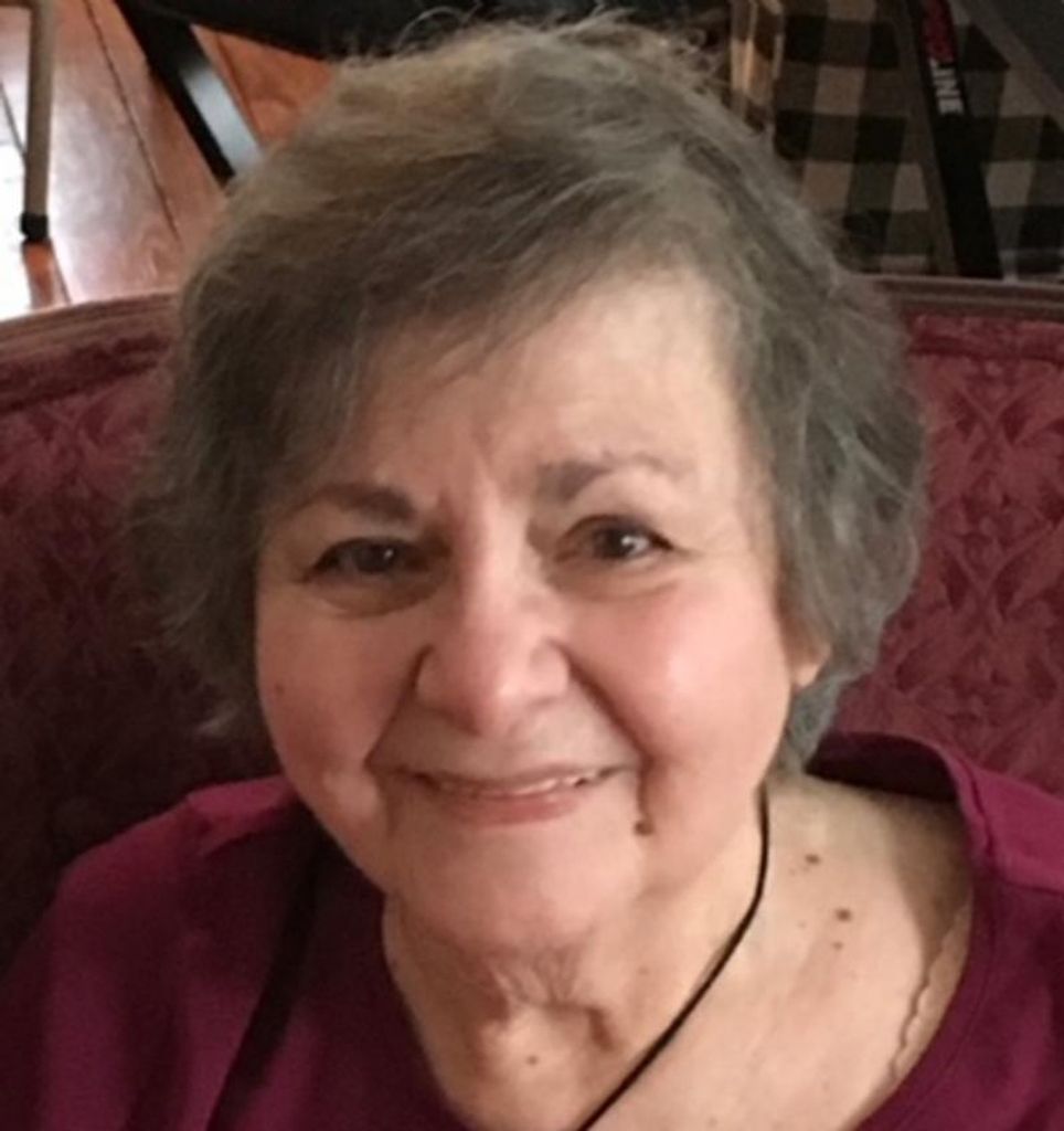 Olivia Delinickos Christopulos